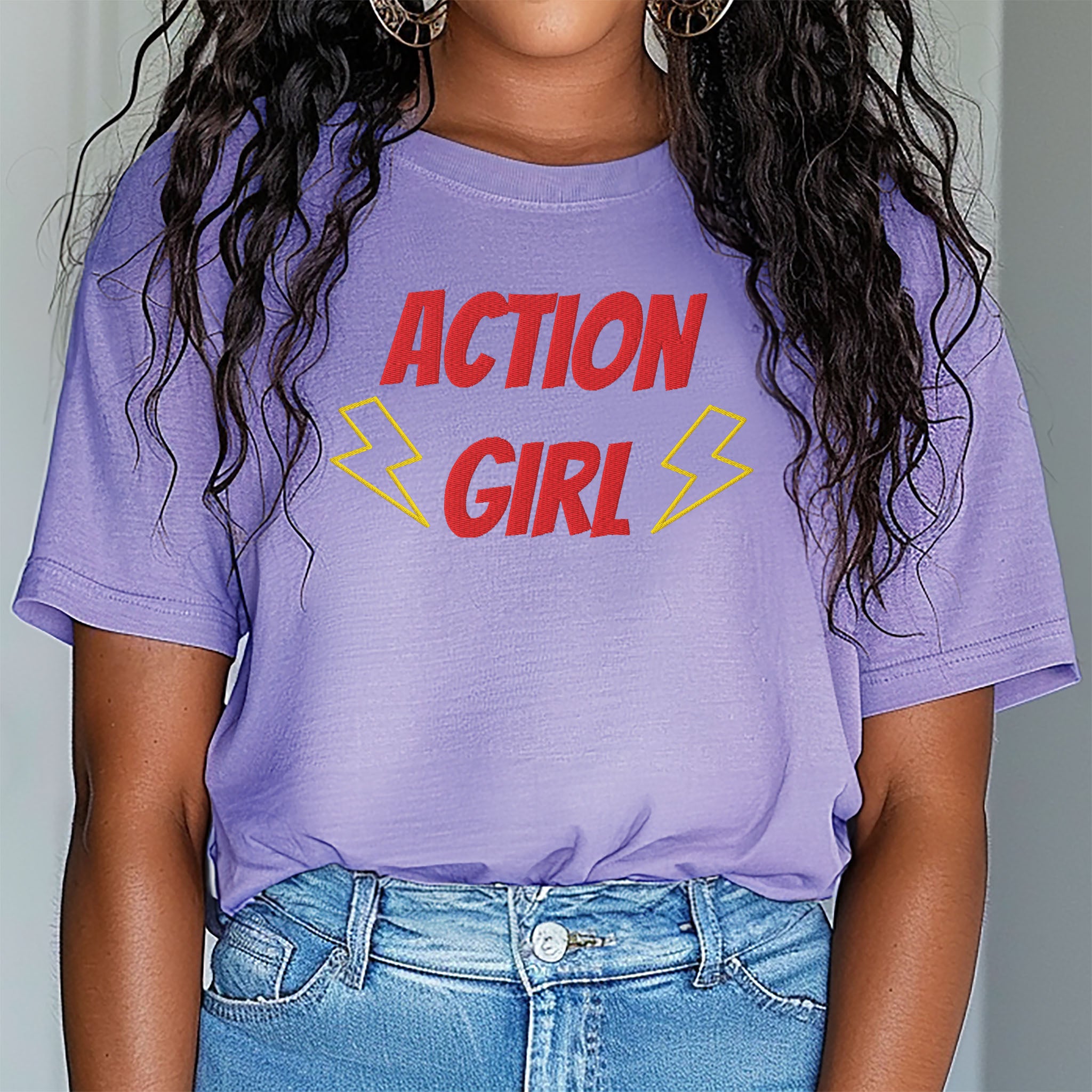 ACTION GIRL Embroidered Heavyweight T-shirt