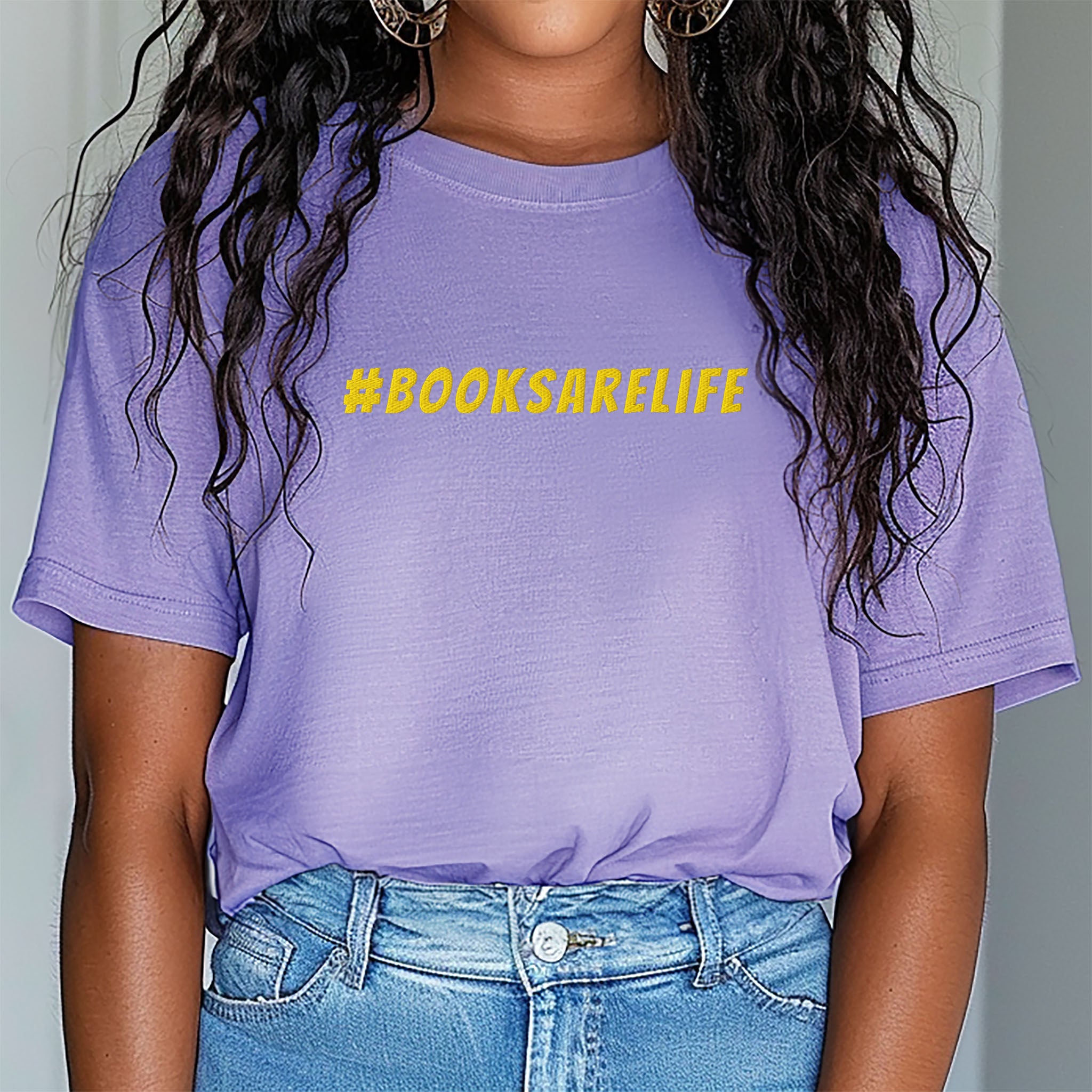 #BOOKSARELIFE Embroidered Heavyweight T-shirt