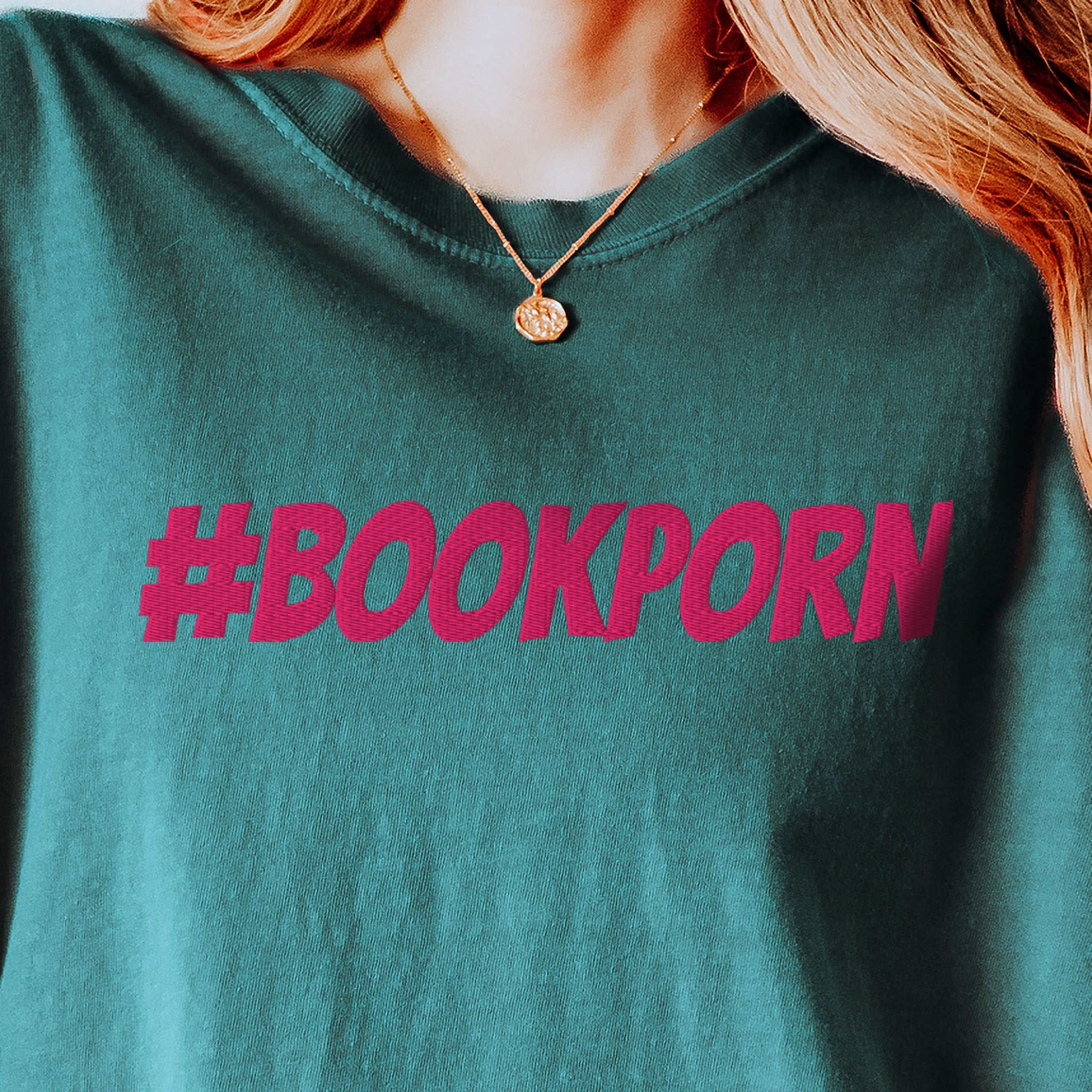 #BOOKPORN Embroidered Heavyweight T-shirt